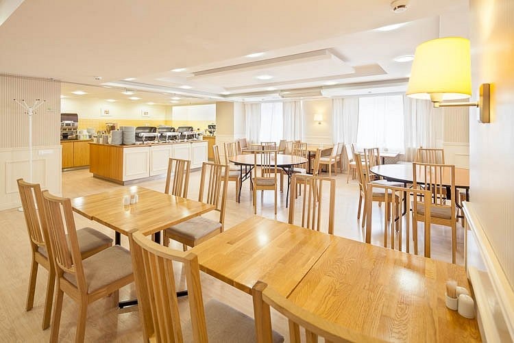 MARINS PARK PRAGHSKAYA MOSCOW HOTEL